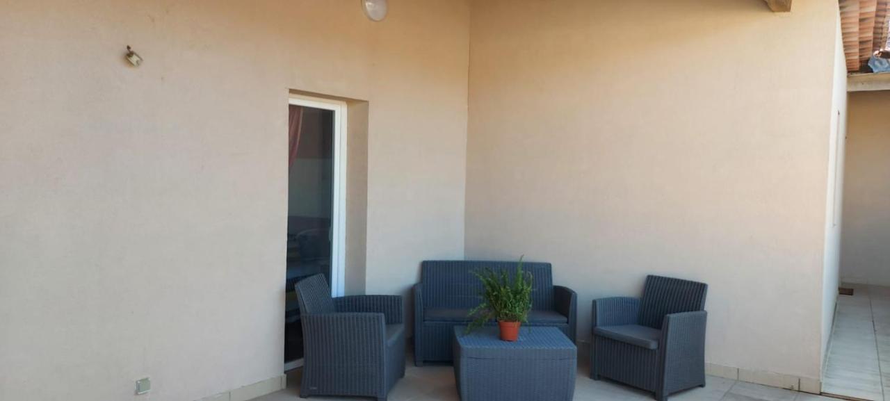 Superbe Appartement 3 Min A Pied De La Mer Ла-Сейн-сюр-Мер Екстер'єр фото